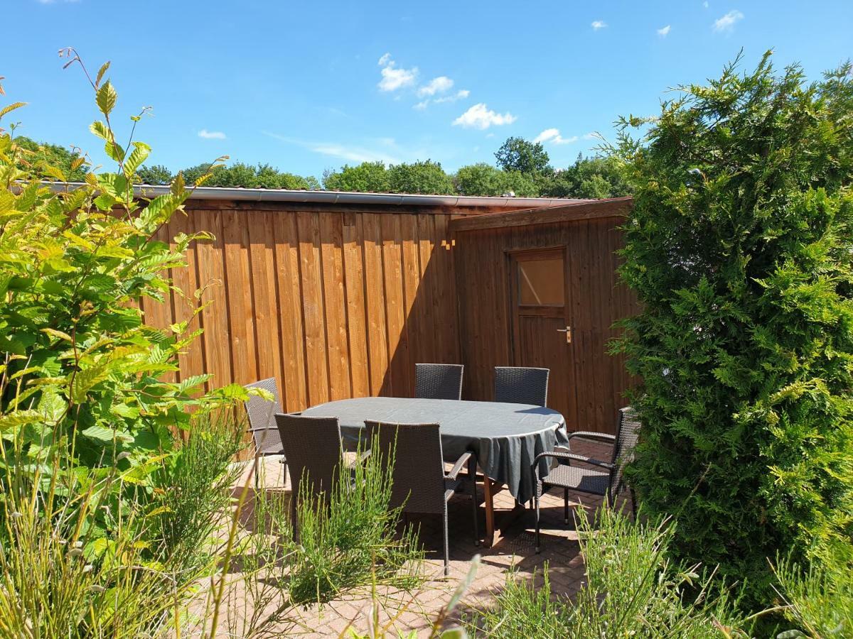 Ferienwohnung Ruegen In Samtens Exterior photo